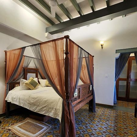 Hotel Kariappa House Pondicherry Esterno foto