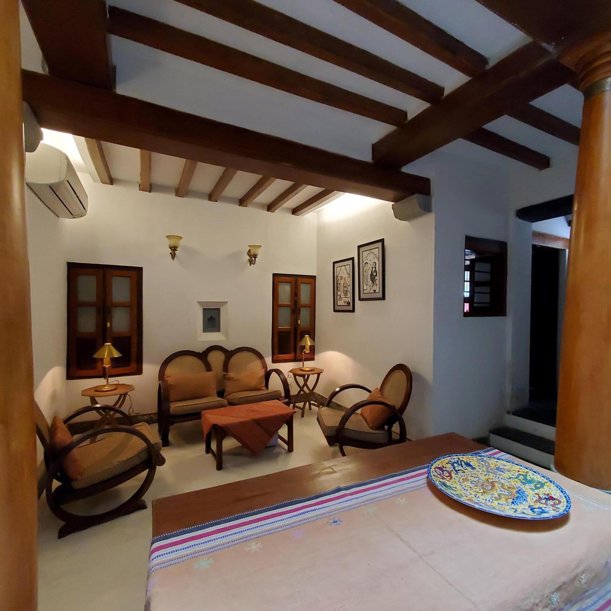 Hotel Kariappa House Pondicherry Esterno foto